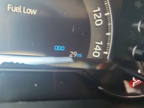 Certified 2025 Toyota RAV4 LE image 33