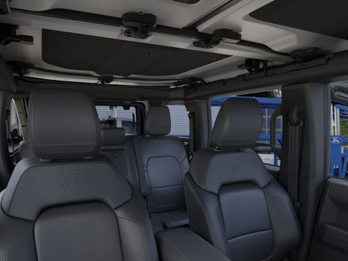 New 2026 Ford Bronco Badlands AWD/4WD image 12
