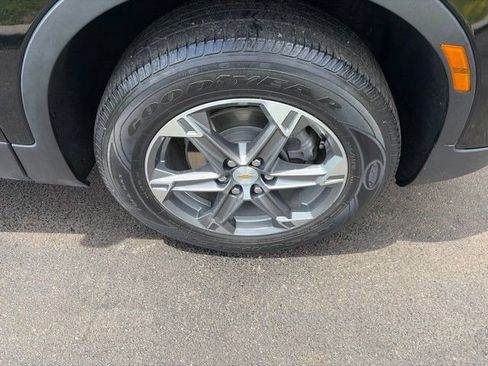Used 2023 Chevrolet Blazer LT w/ Convenience Package FWD image 43