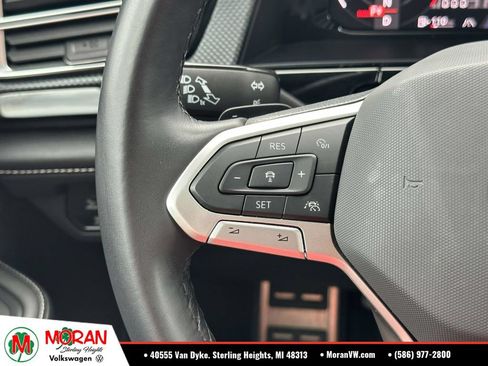 Certified 2024 Volkswagen Atlas Cross Sport SEL R-Line AWD/4WD image 24