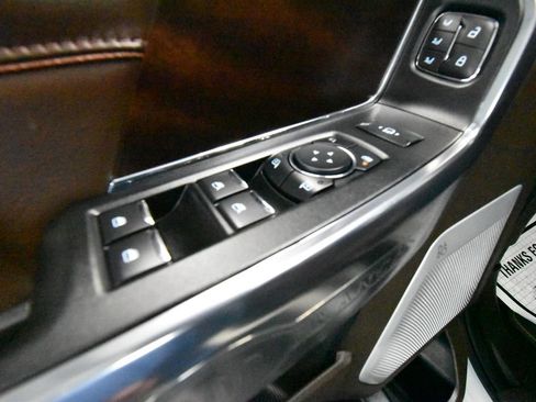 Used 2025 Ford F250 King Ranch w/ Chrome Package image 5