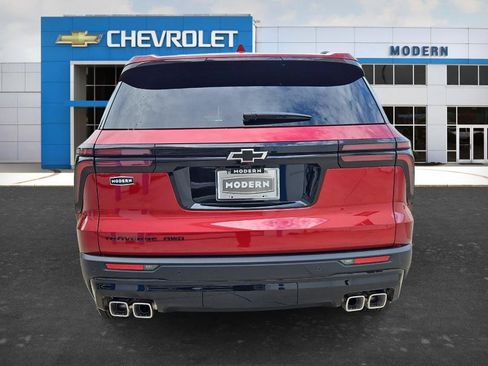 New 2026 Chevrolet Traverse LT w/ Midnight/Sport Edition AWD/4WD image 4