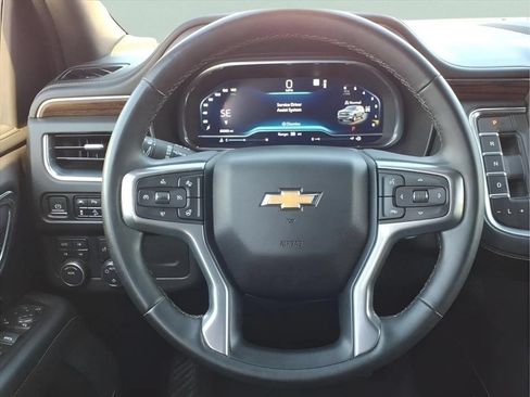 Used 2023 Chevrolet Tahoe Premier AWD/4WD image 22