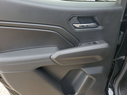 New 2025 GMC Canyon Elevation image 12