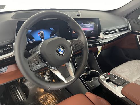 New 2026 BMW X1 xDrive28i w/ Technology Package image 11