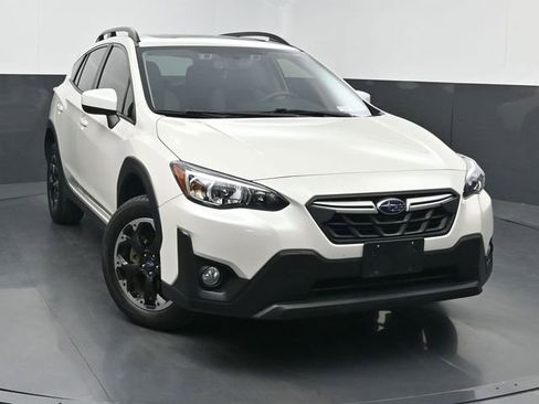 Used 2023 Subaru Crosstrek 2.0i Premium AWD/4WD image 1