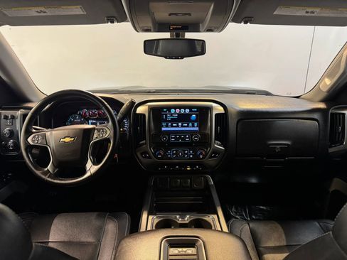 Used 2017 Chevrolet Silverado 1500 LT w/ Midnight Edition image 13