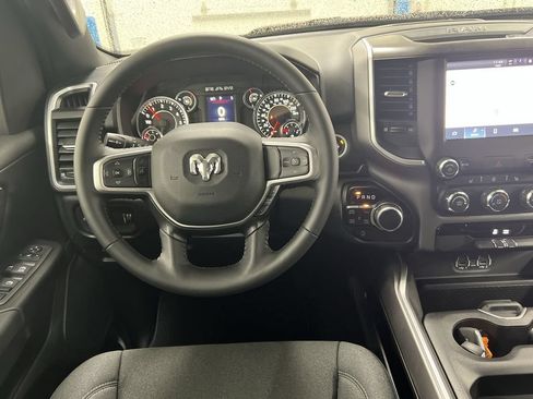 Used 2023 RAM 1500 Big Horn AWD/4WD image 19