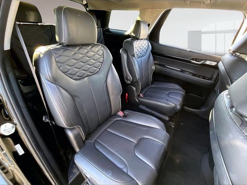 Used 2022 Hyundai Palisade Limited image 23