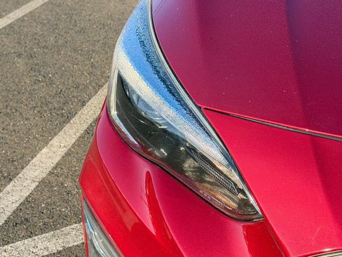 Used 2018 Subaru Impreza 2.0i Limited image 4