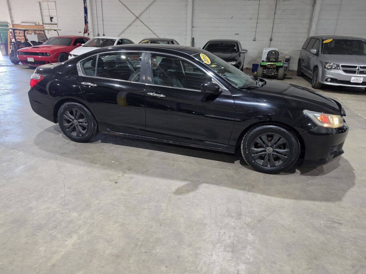 Used 2015 Honda Accord LX image 16