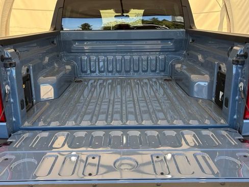 New 2026 Ford Maverick XLT w/ XLT Luxury Package AWD/4WD image 4