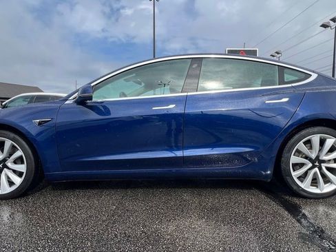Used 2018 Tesla Model 3 Long Range image 3
