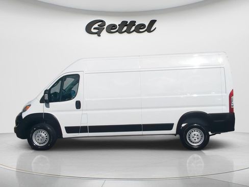 Used 2025 RAM ProMaster 2500 w/ Convenience Group FWD image 7