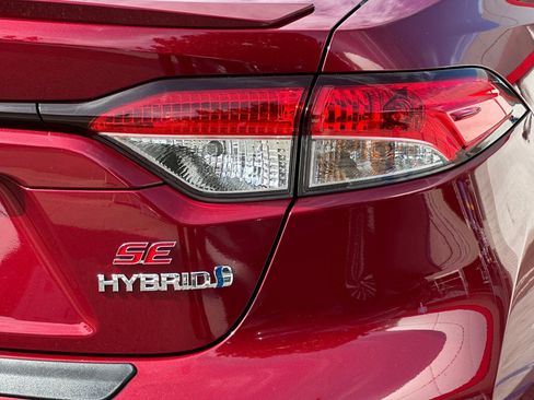 Used 2024 Toyota Corolla SE w/ SE Package FWD image 26