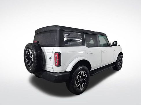 Used 2021 Ford Bronco Outer Banks image 5