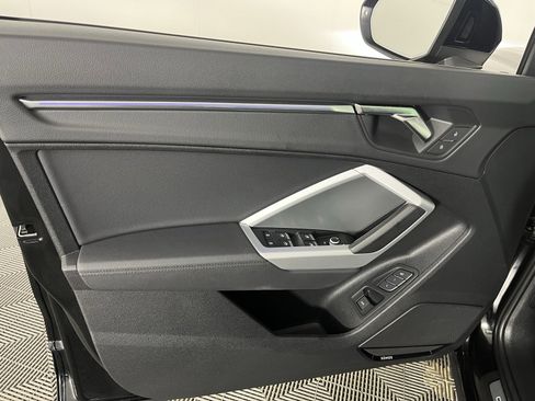 Used 2025 Audi Q3 2.0T Premium Plus w/ Premium Plus Package image 20