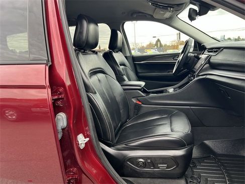 Used 2021 Jeep Grand Cherokee L Limited w/ MOPAR Finishing Package image 19