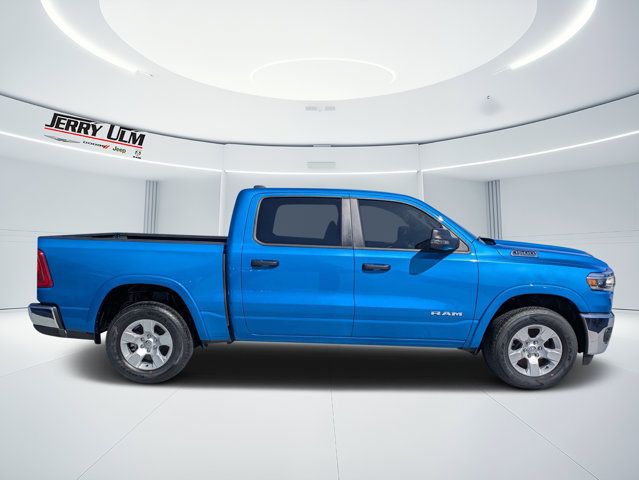 Used 2025 RAM 1500 Big Horn AWD/4WD image 2