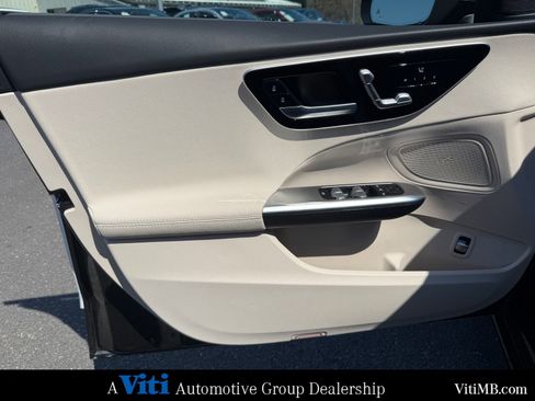 New 2026 Mercedes-Benz C 300 4MATIC Sedan image 11