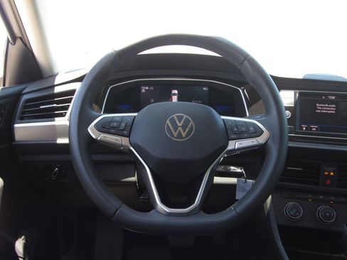 Used 2022 Volkswagen Jetta S FWD image 20