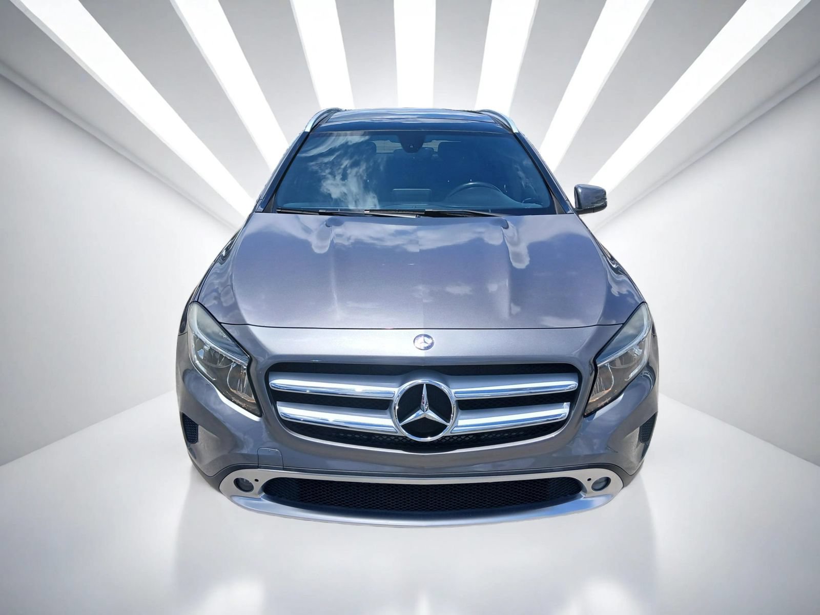 Used 2017 Mercedes-Benz GLA 250 w/ Premium Package image 3