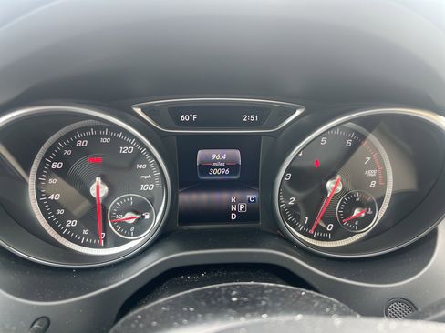 Certified 2019 Mercedes-Benz GLA 250 4MATIC image 22