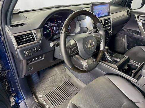 Certified 2023 Lexus GX 460 Premium w/ Premium Package image 9
