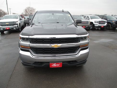 Used 2018 Chevrolet Silverado 1500 LT image 11