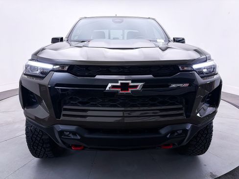 Used 2023 Chevrolet Colorado ZR2 w/ ZR2 Convenience Package III image 12