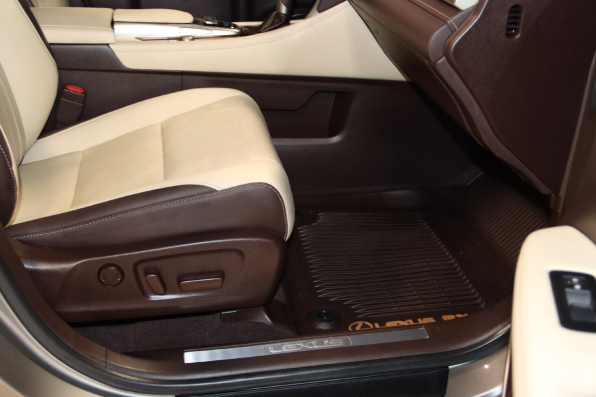 Used 2018 Lexus RX 350 AWD w/ Premium Package image 54