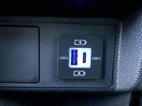 New 2026 Toyota Tacoma SR5 image 18