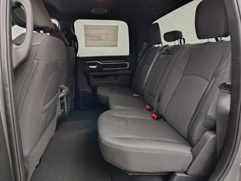 New 2026 RAM 3500 Big Horn AWD/4WD image 25