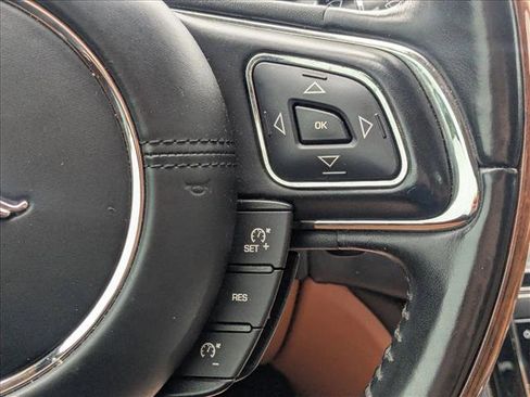Used 2015 Jaguar XJ L Supercharged image 5