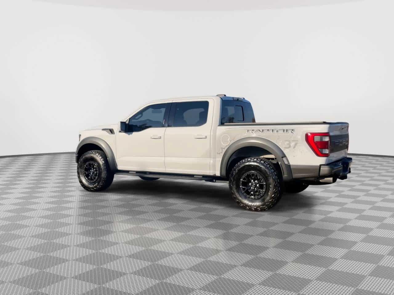 Used 2023 Ford F150 Raptor w/ Raptor 37 Performance Package AWD/4WD image 6