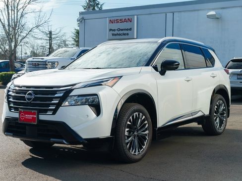 New 2026 Nissan Rogue Platinum w/ Tech Package image 3