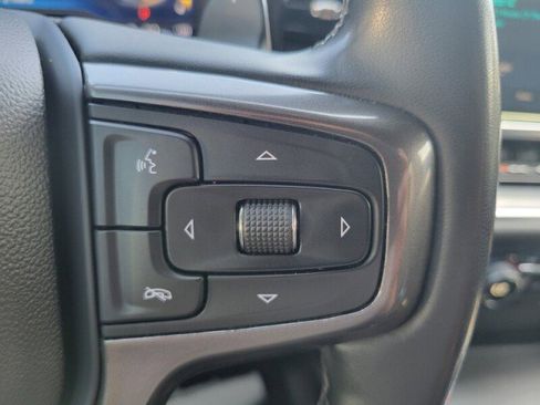 Used 2023 Chevrolet Silverado 1500 High Country w/ Technology Package AWD/4WD image 18