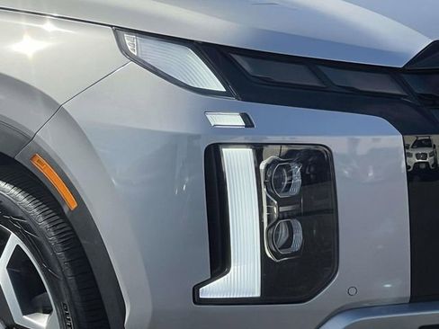 Certified 2025 Hyundai Palisade SEL image 8