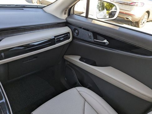 Certified 2023 Lincoln Nautilus Reserve w/ Equipment Group 201A image 19