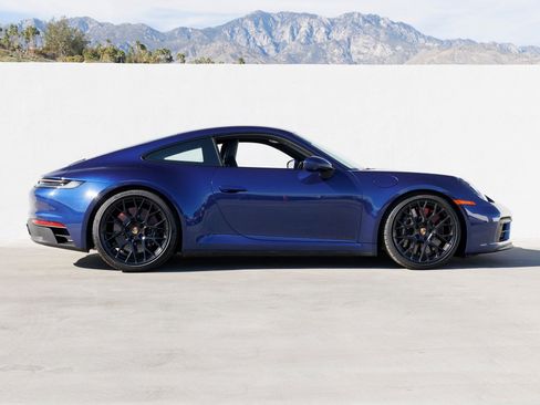 Certified 2024 Porsche 911 Carrera GTS image 8