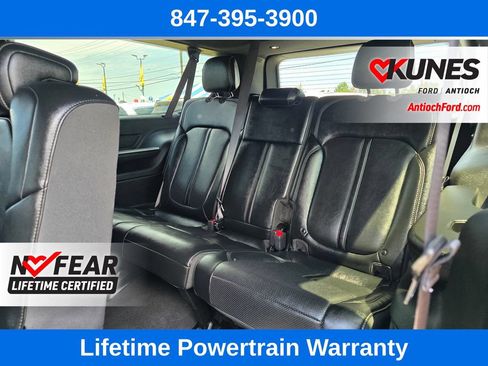 Used 2024 Jeep Wagoneer L Series II w/ Flexible Seating Group AWD/4WD image 27