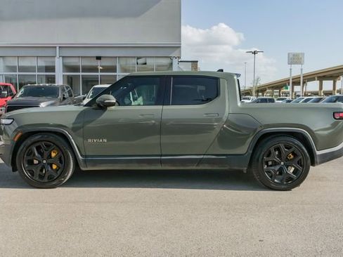 Used 2022 Rivian R1T Launch Edition image 18