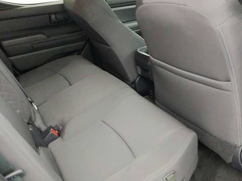 Used 2025 Toyota Tacoma SR image 18