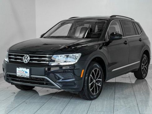Used 2021 Volkswagen Tiguan SE R-Line AWD/4WD image 4