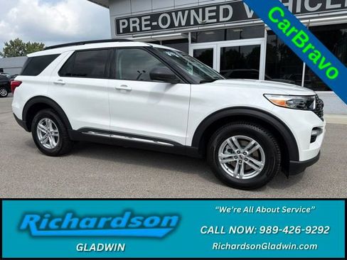 Used 2022 Ford Explorer XLT w/ Equipment Group 202A AWD/4WD image 1