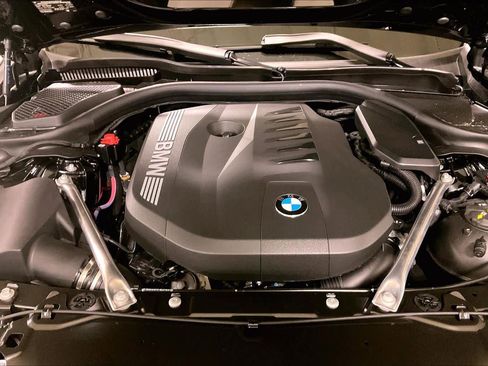 New 2026 BMW 540i xDrive w/ M Sport Package image 16