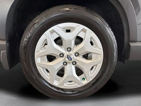 Certified 2023 Subaru Forester AWD/4WD image 22