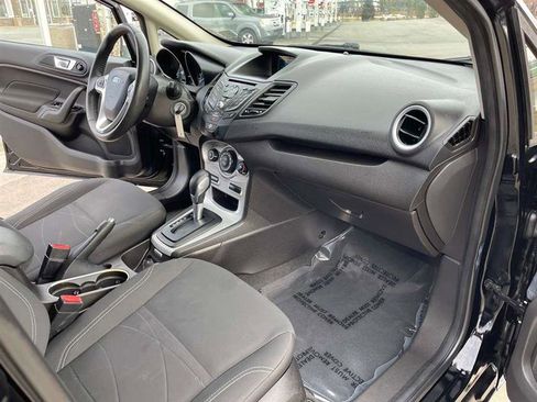 Used 2016 Ford Fiesta SE image 47