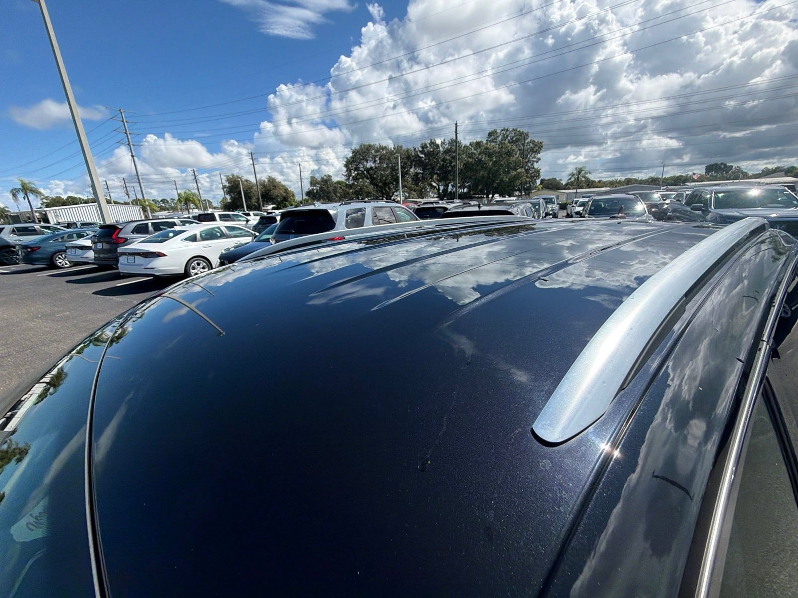 Used 2022 Volkswagen Tiguan SE FWD image 17