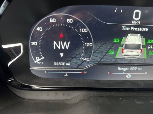 Used 2022 GMC Yukon Denali w/ Denali Ultimate Package image 6